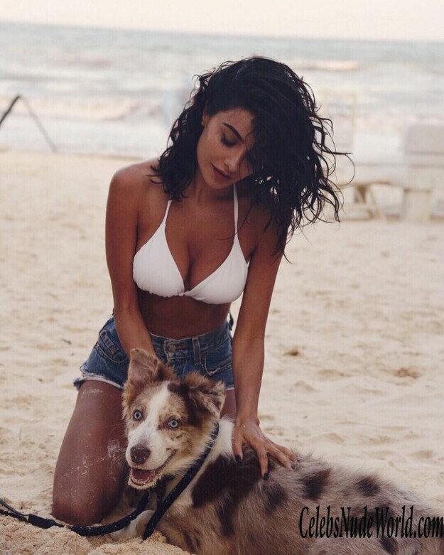 Mikaela Hoover Hot 143534