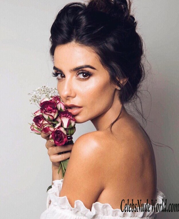 Mikaela Hoover Hot 143544