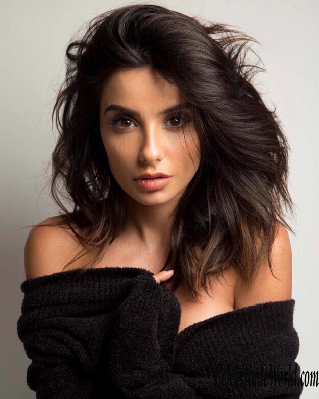 Mikaela Hoover Hot 143556