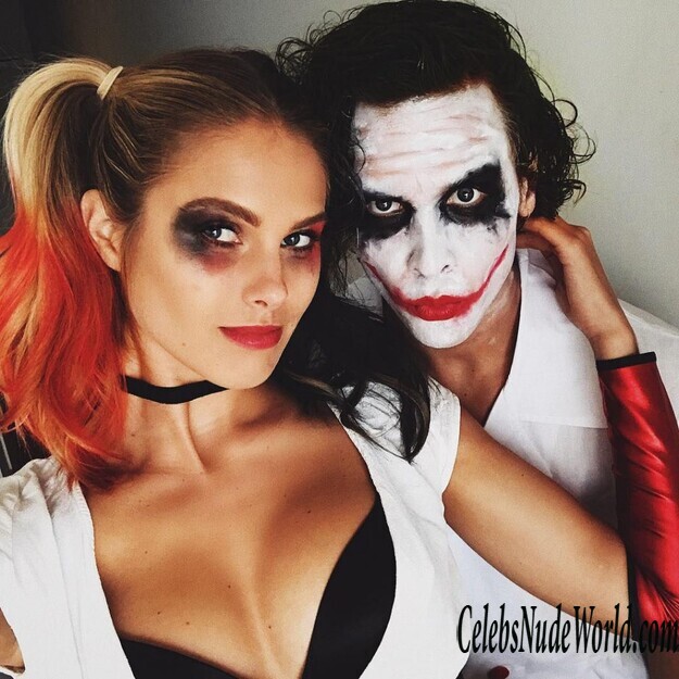 Natalie Roser Nude 143653