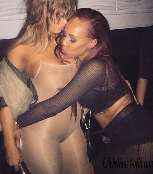 Niykee Heaton Nude Photos 143731