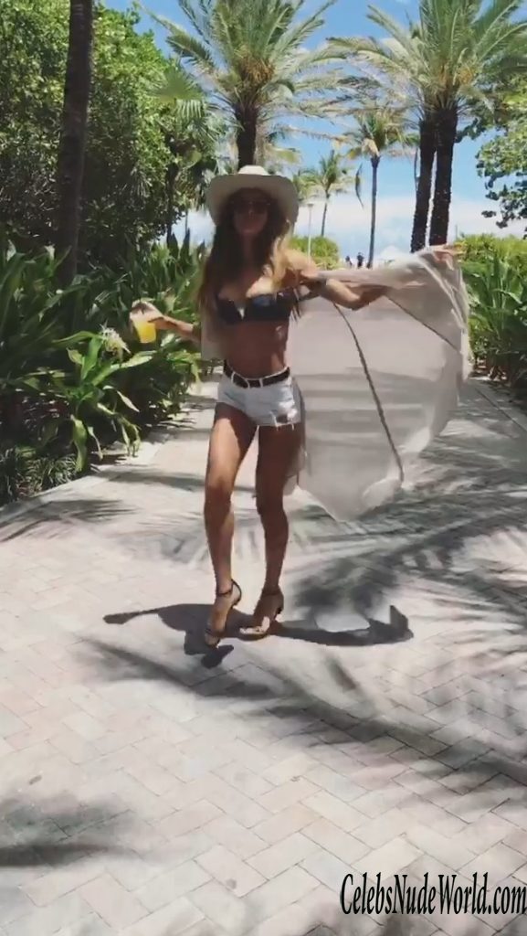 Natalia Borges Bikini 143891