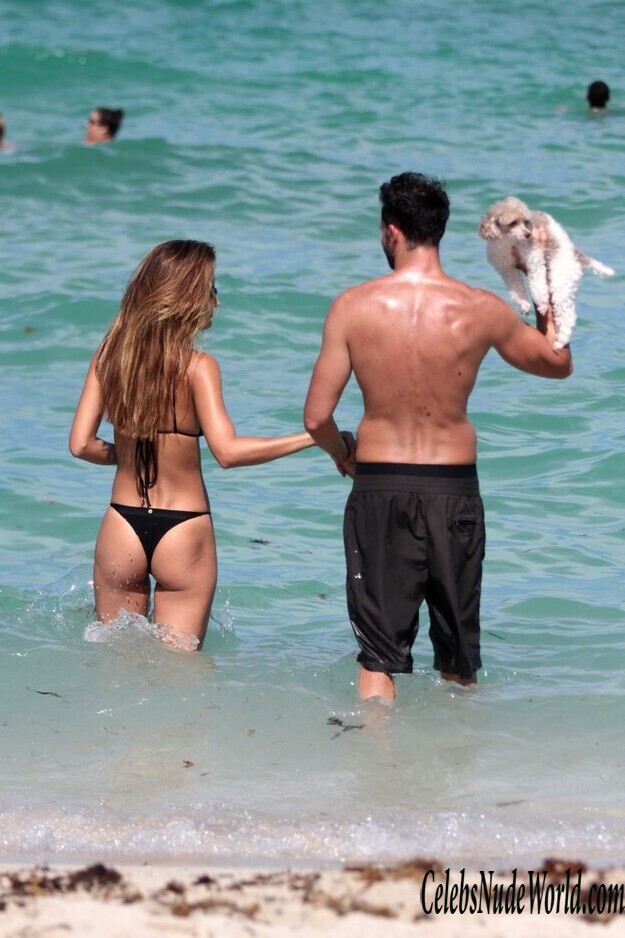 Natalia Borges Bikini 143904