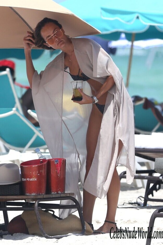 Natalia Borges Bikini 143921