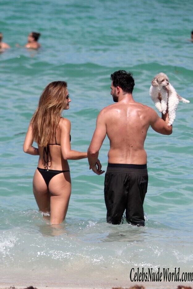 Natalia Borges Bikini 143926