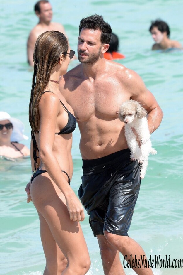 Natalia Borges Bikini 143954