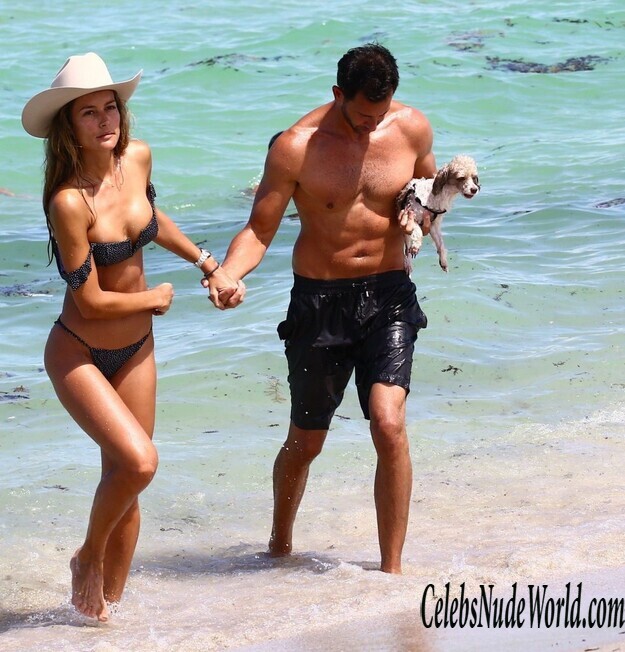 Natalia Borges Bikini 143963