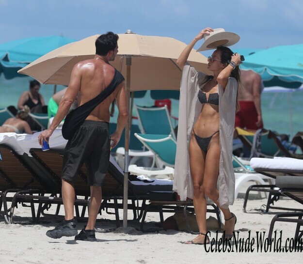 Natalia Borges Bikini 144011