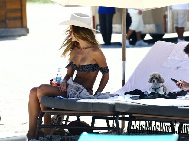 Natalia Borges Bikini 144039