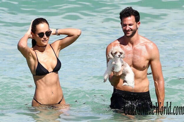 Natalia Borges Bikini 144069