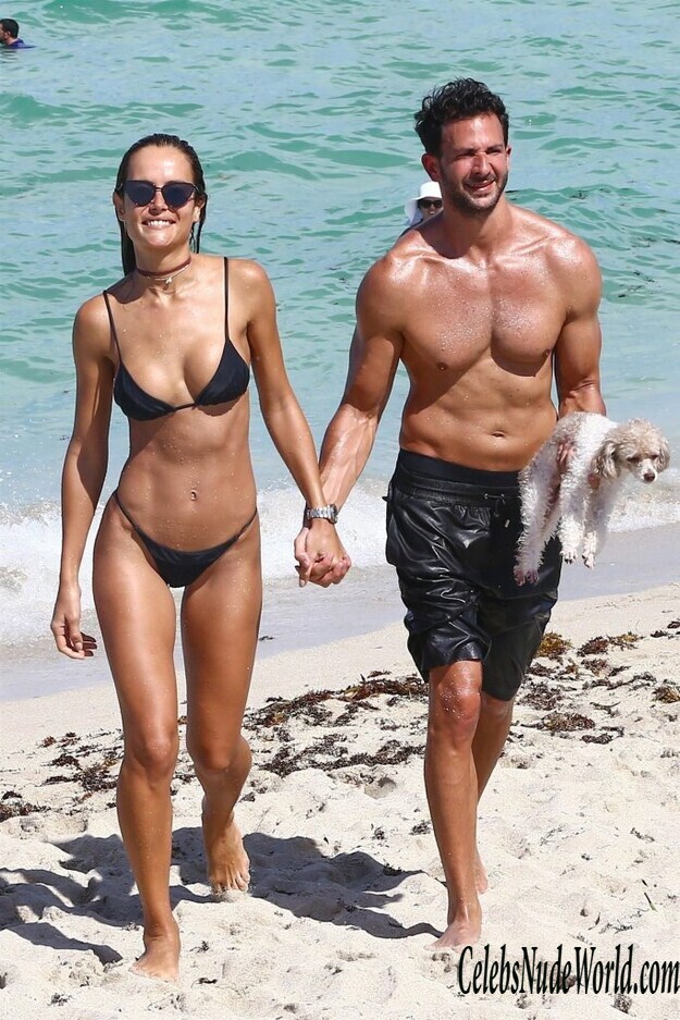 Natalia Borges Bikini 144083