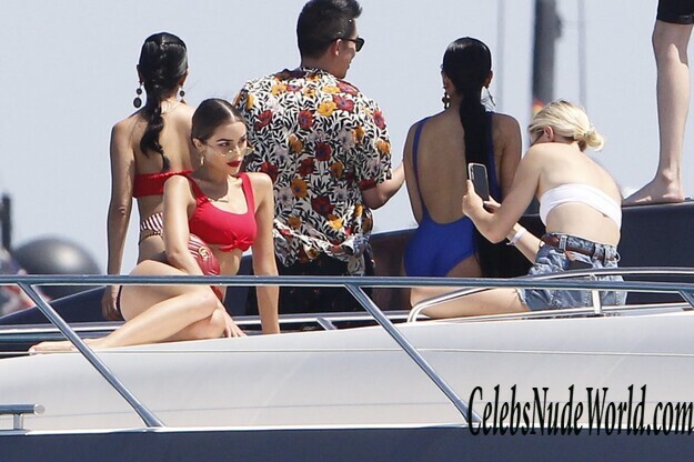 Olivia Culpo Sexy 144138