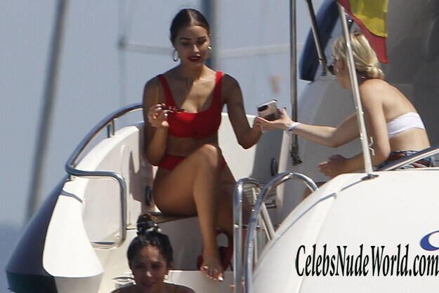 Olivia Culpo Sexy 144139