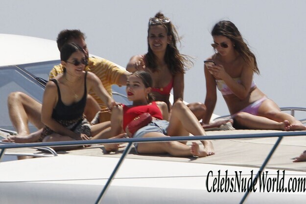 Olivia Culpo Sexy 144149