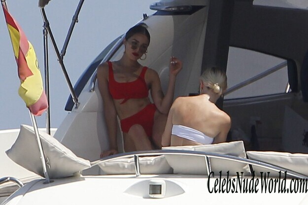 Olivia Culpo Sexy 144151