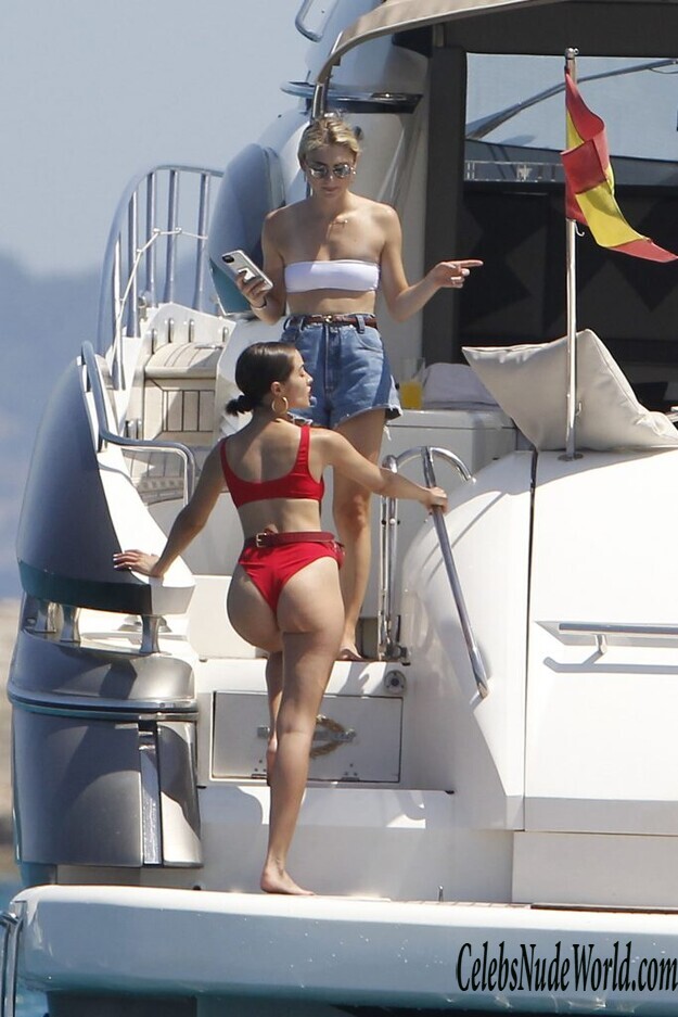 Olivia Culpo Sexy 144156