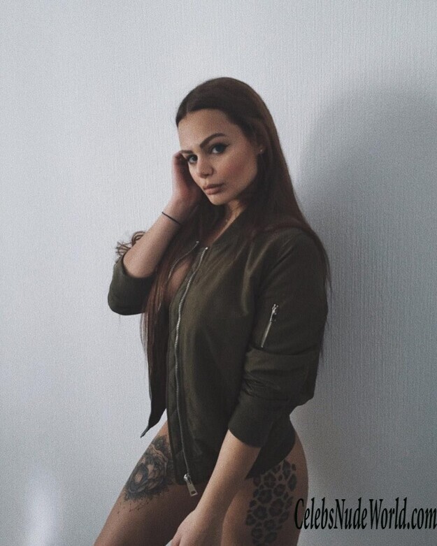 Nicole Shvets Sexy 144190