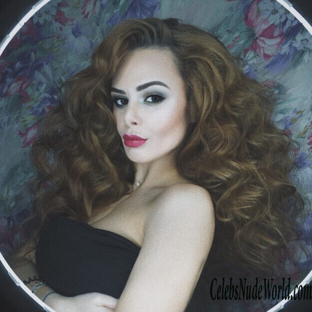 Nicole Shvets Sexy 144222