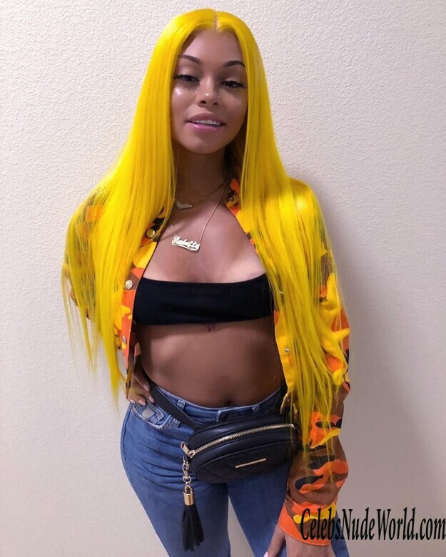 Miss Mulatto Sexy 144379