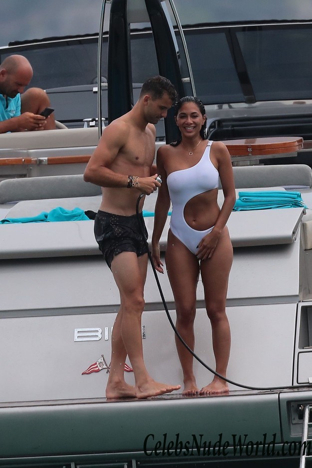 Nicole Scherzinger Wearing A Swimsuit In Saint Tropez 14463
