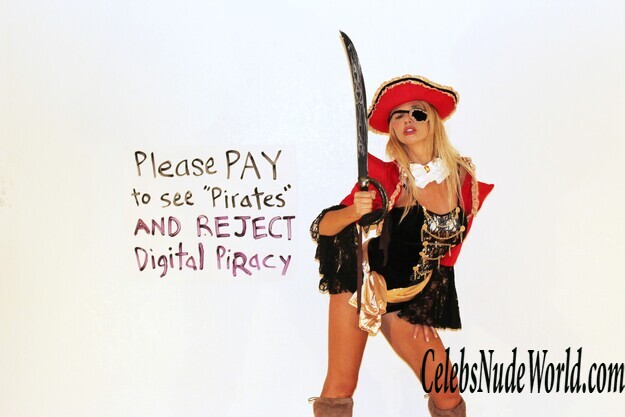 Nadeea Volianova: The Pirate's Booty 145313