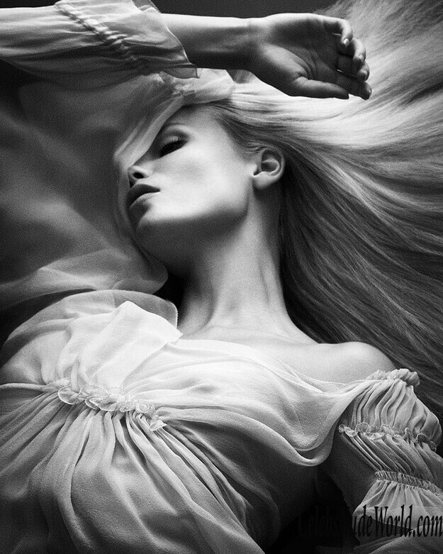 Natasha Poly Nude 145709