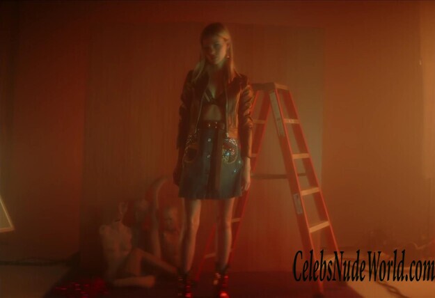 Nicola Peltz Sexy 146341