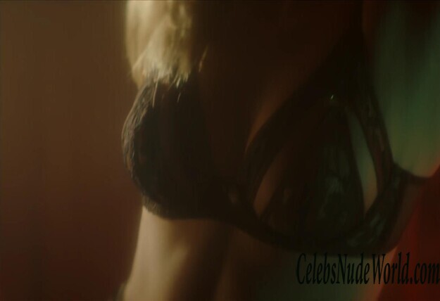 Nicola Peltz Sexy 146345