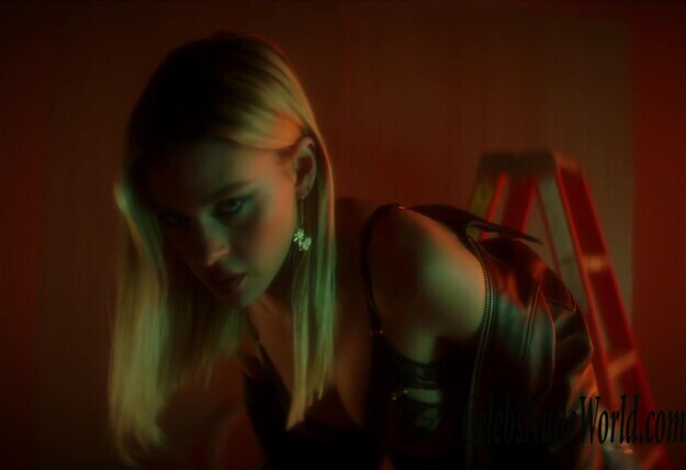 Nicola Peltz Sexy 146348