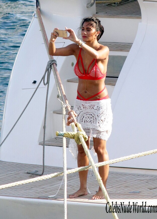 Nicole Scherzinger Sexy Photos 147531