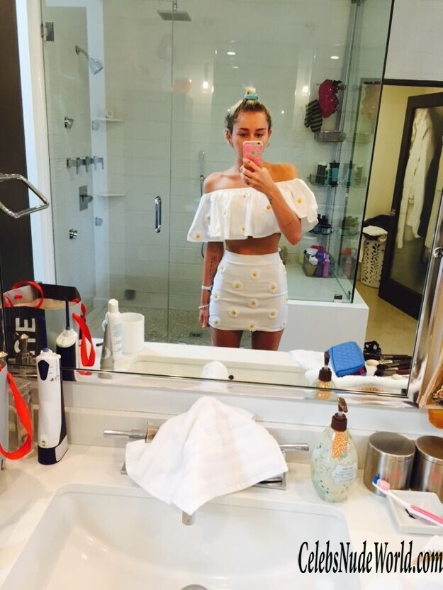 Miley Cyrus Leaks Will Break The Internet 147620