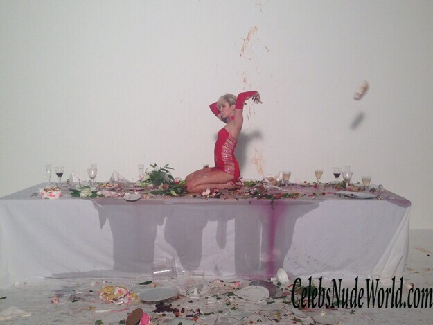 Miley Cyrus Leaks Will Break The Internet 147621