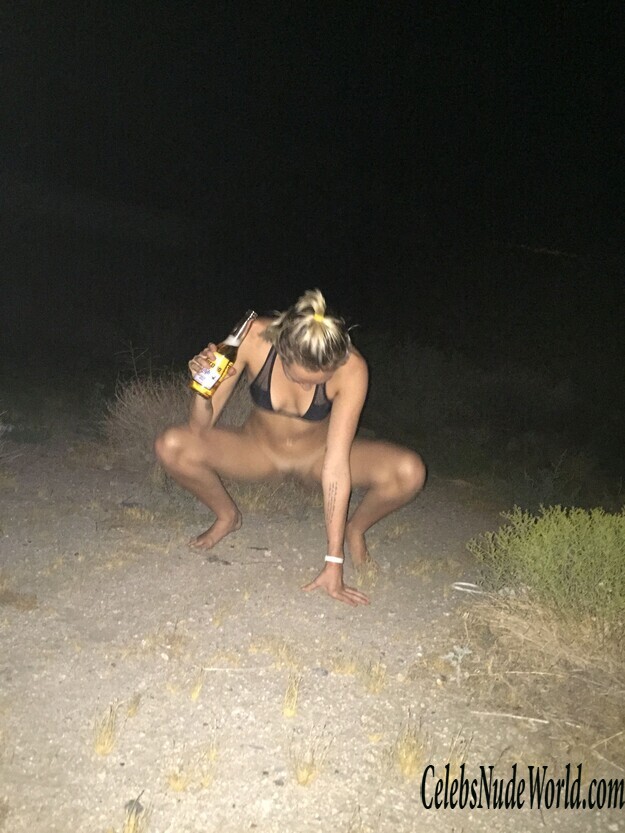 Miley Cyrus LEAKS 147761