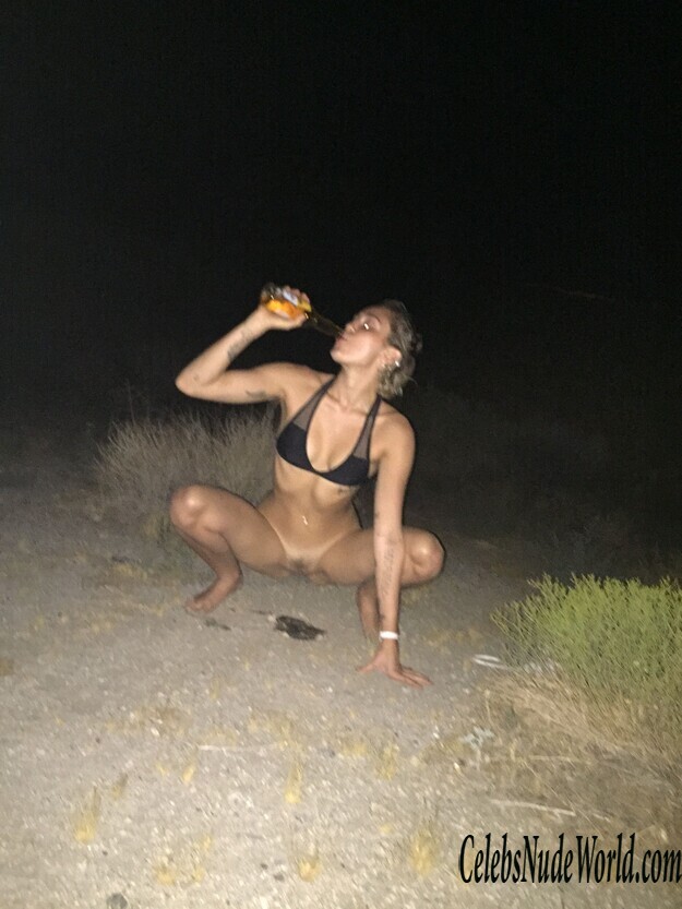 Miley Cyrus LEAKS 147762