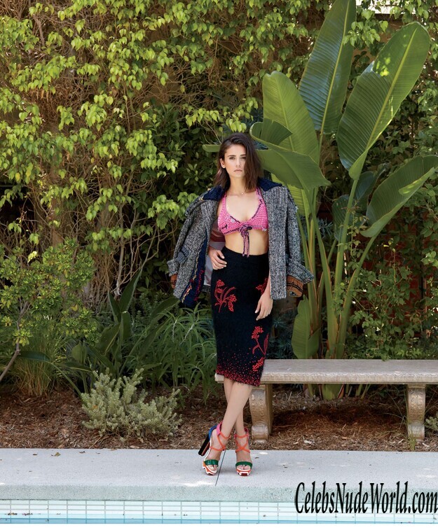 Nina Dobrev Sexy 147891