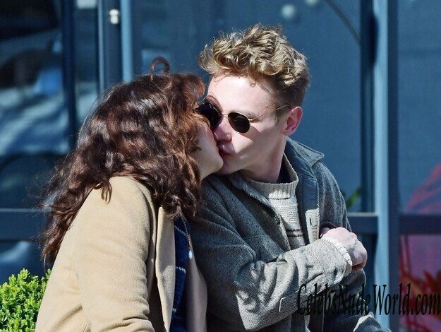 Olivia Cooke Hot 148035