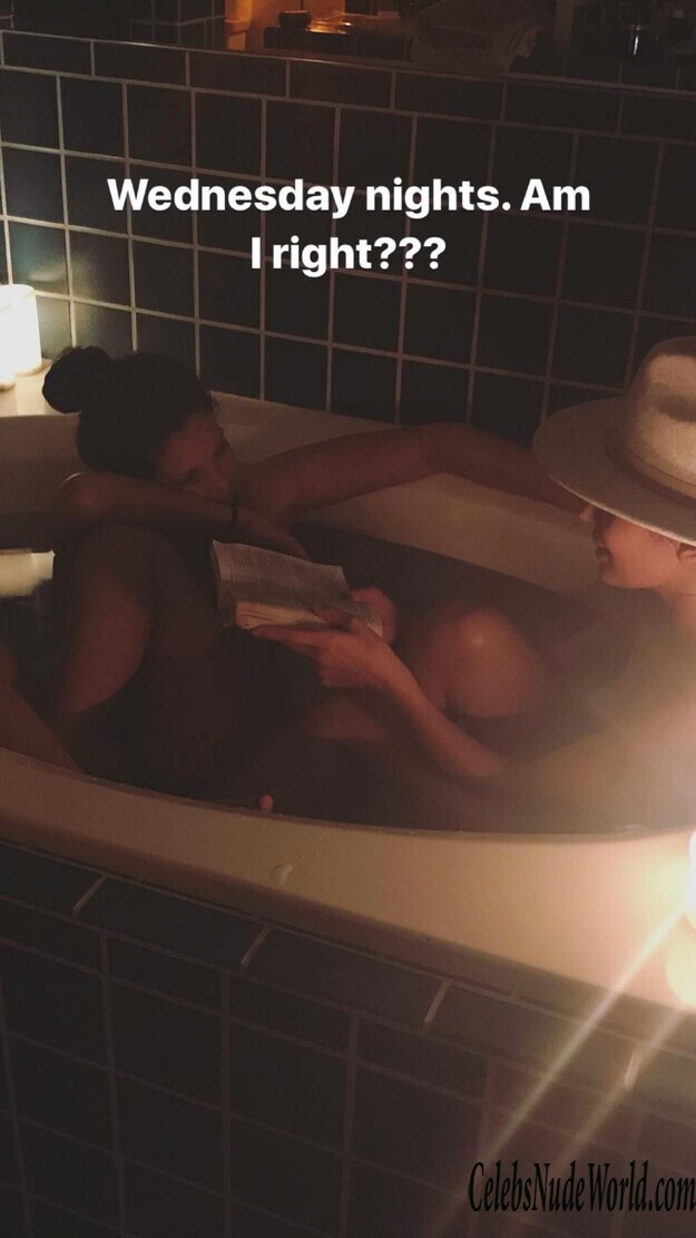 Nadine Velazquez Nude 148583