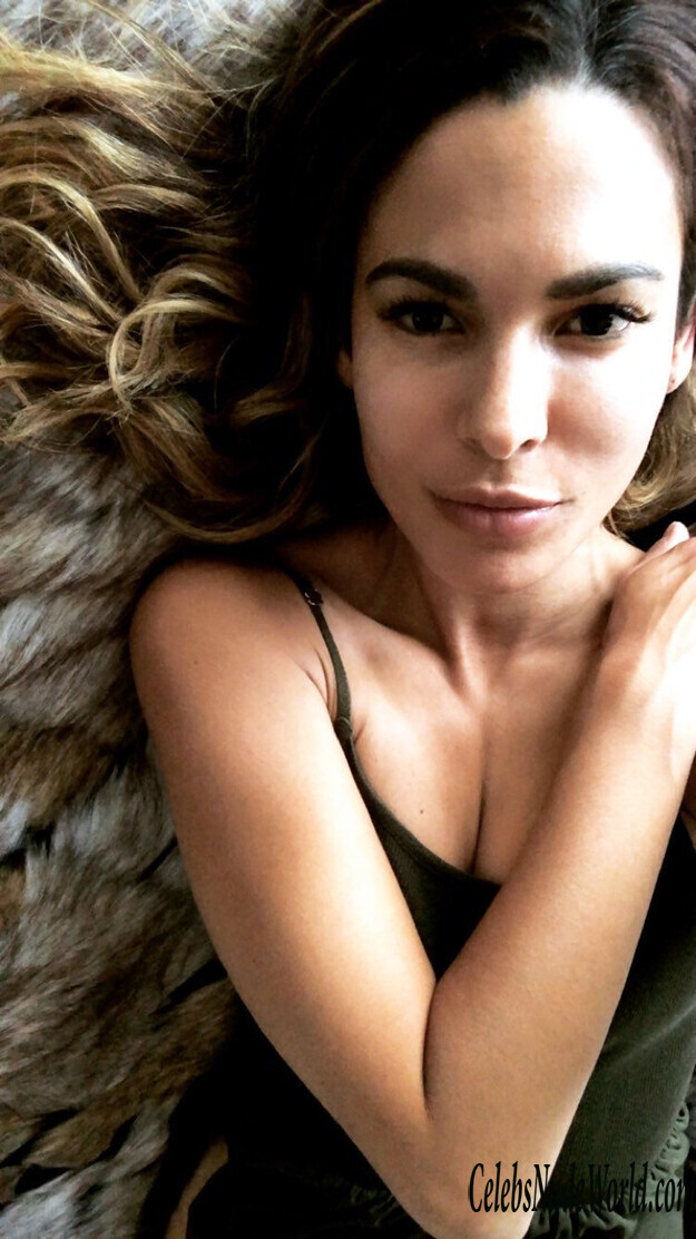 Nadine Velazquez Nude 148590