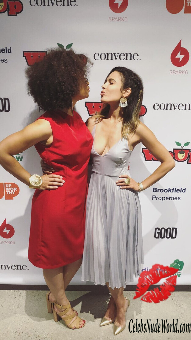 Nadine Velazquez Nude 148605