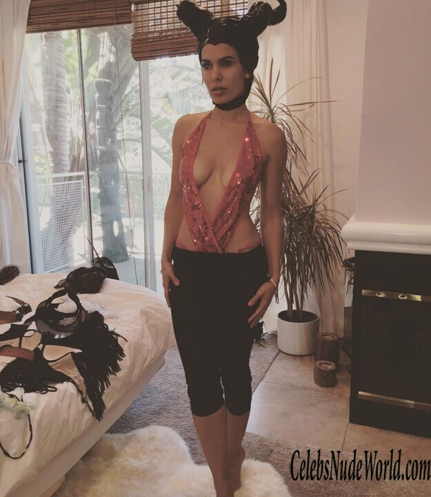 Nadine Velazquez Nude 148622