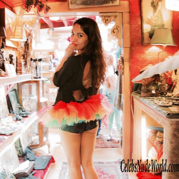Nadine Velazquez Nude 148633