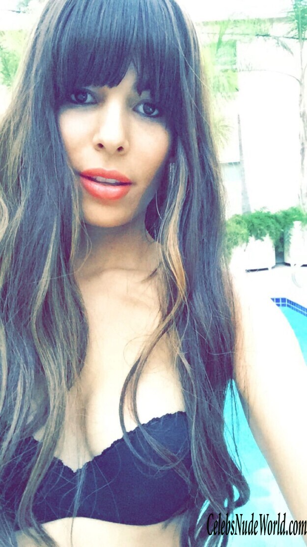 Nadine Velazquez Nude 148672