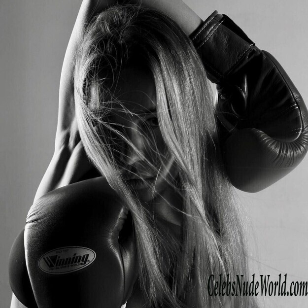 Nikol Kovalchuk Nude 149003