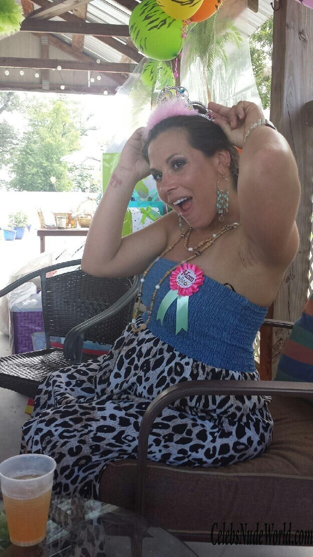 Mickie James LEAKS 149090