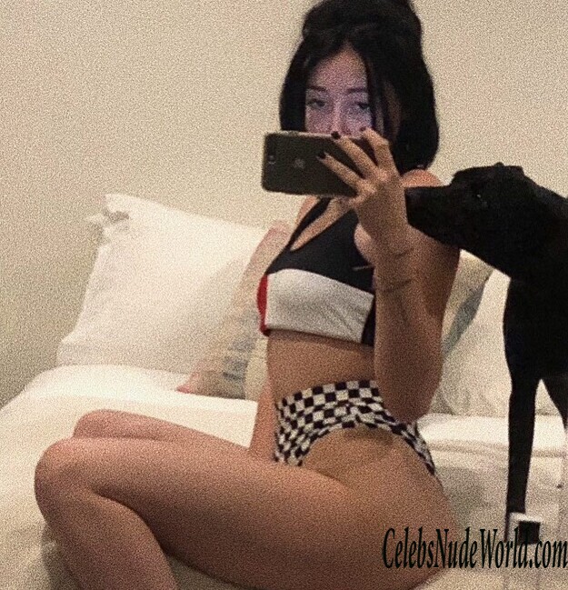 Noah Cyrus Sexy 149243