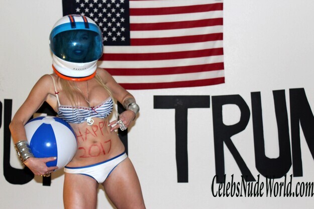 Sexy Photos of Nadeea Volianova 149379