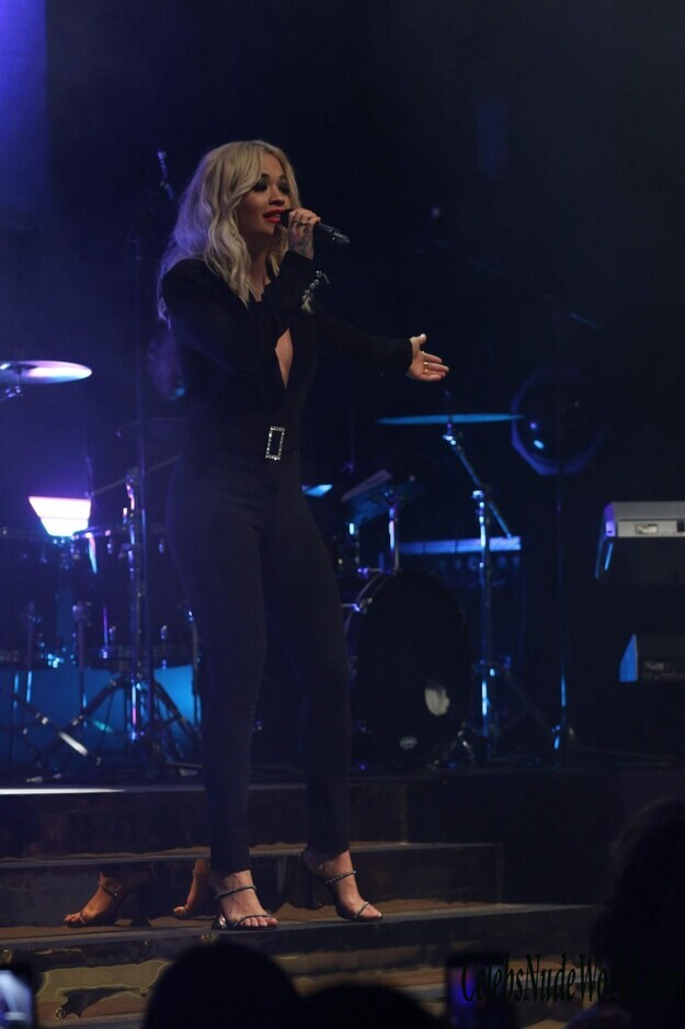 Rita Ora See Through 149977