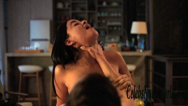 Paulina Gaitan Topless 150003