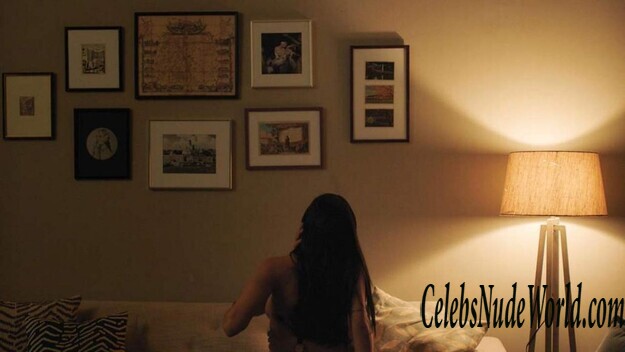 Paulina Gaitan Topless 150004