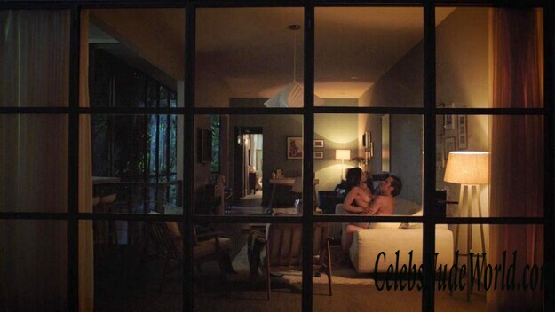 Paulina Gaitan Topless 150005